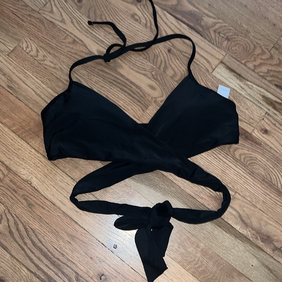 NWT Aerie Black Wrap Around Bikini Top Scoop Encolure Degagee Size L - Picture 5 of 8